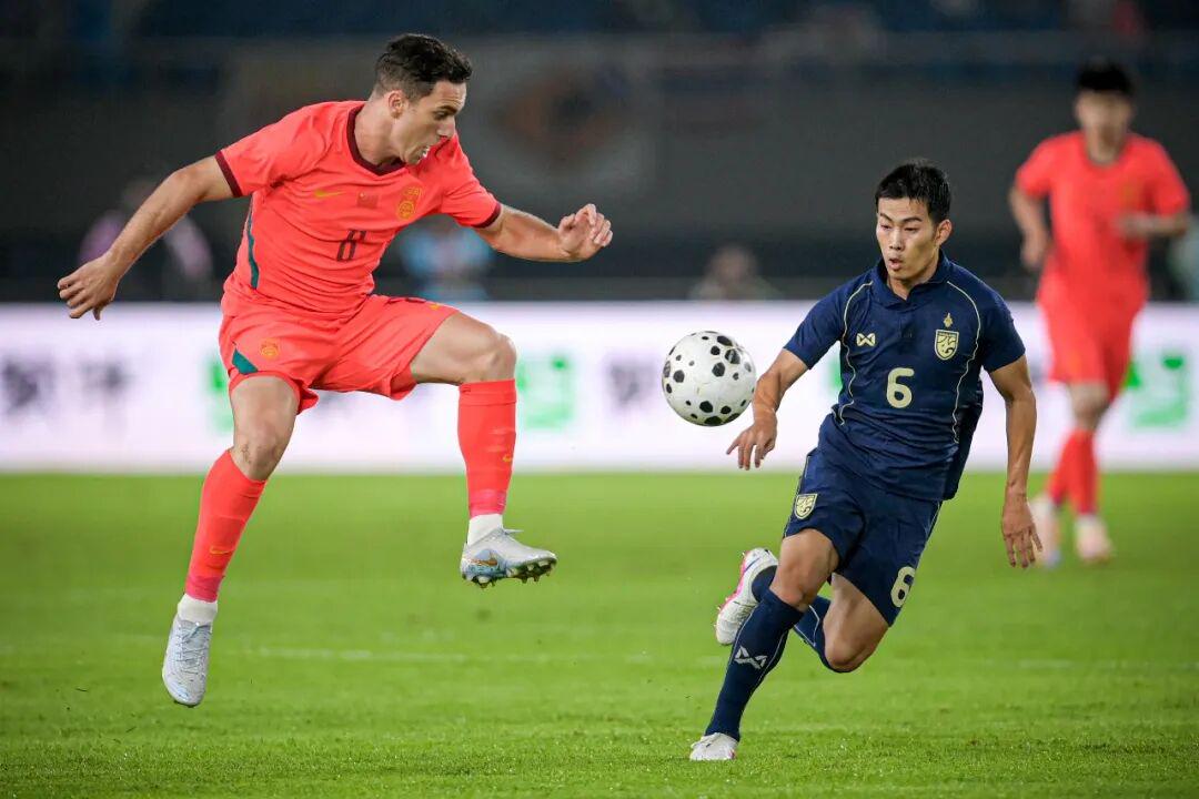 亚马尔斩获全场最佳，亨利公开质疑，真正功臣被FIFA所埋没